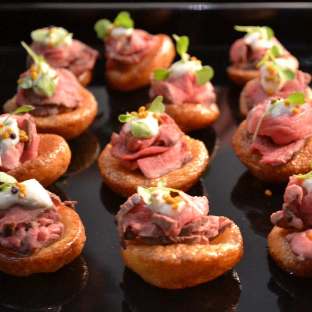 Yorkshire-Pudding-Cocktail-Party-Sissi-Catering